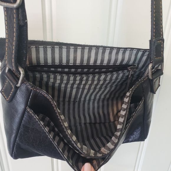 Black Leather Crossbody Purse 👛 - Picture 9 of 16